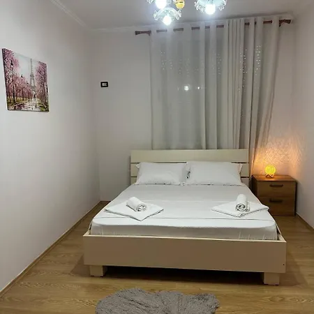 Apartament - *
