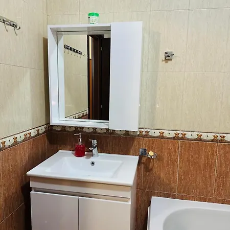 Apartamento - *