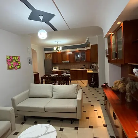 Apartamento - *